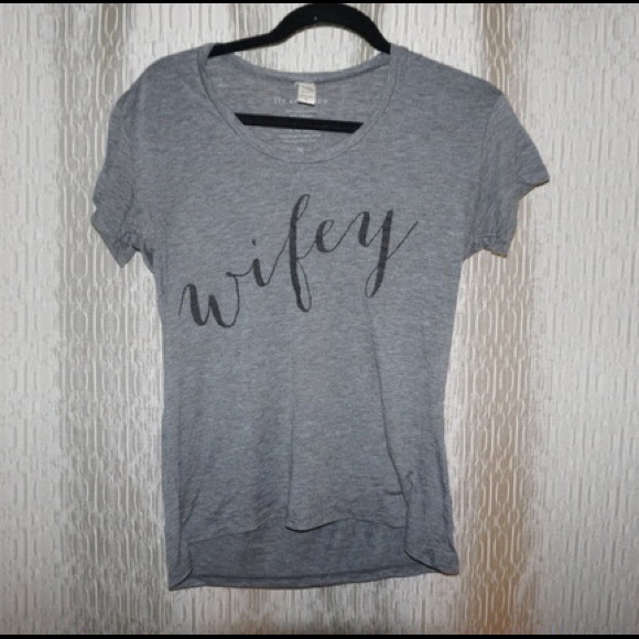 Tops - NWOT Wifey T-Shirt